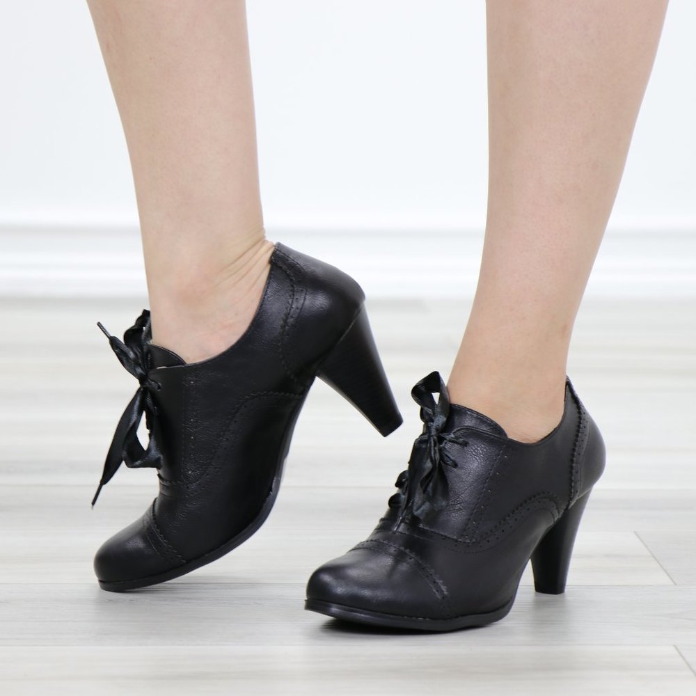 Laced-Up Low Cut Ankle Boots Women's Heeled Oxford - Picture 11 of 15